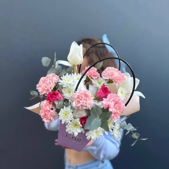 Сумочка Радости в Дубае