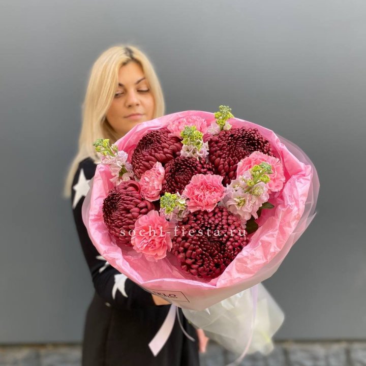 Букет "Сияющая любовь" в Дубае