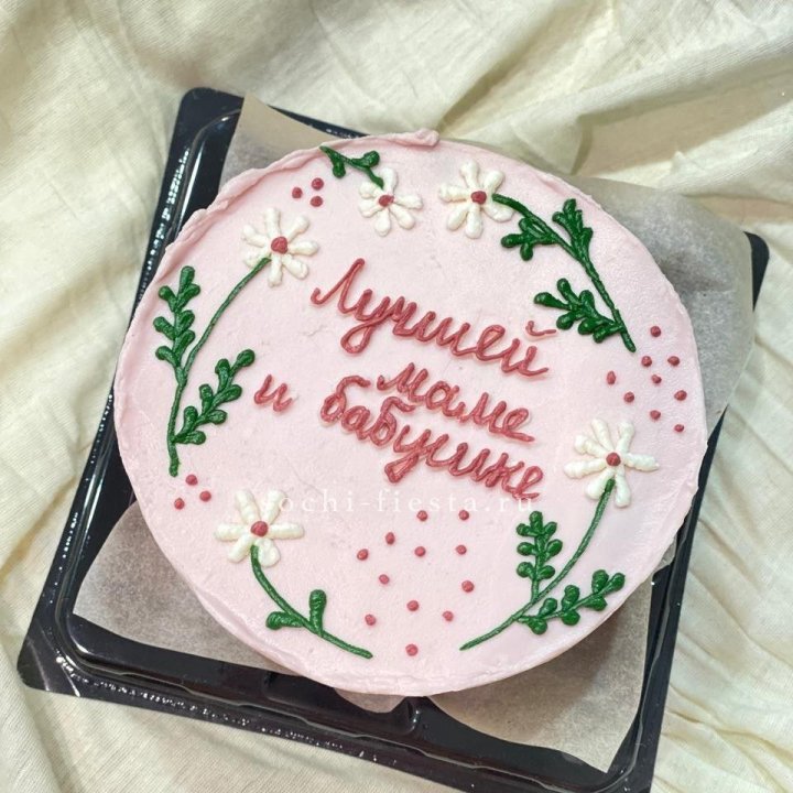 Бенто-торт "Лучшей маме и бабушке"  в Дубае