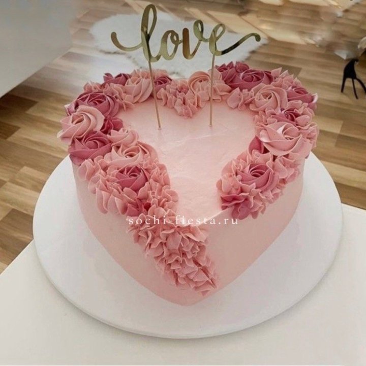 Торт "Сердце" 10 в Дубае