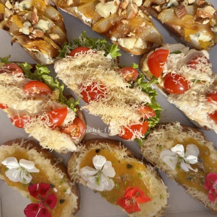 Брускетта «3 вкуса» в Дубае